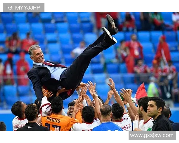 上海足球队的崛起之路：从默默无闻到大满贯的辉煌历程