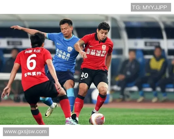 中超足球明星海报展现中国足球魅力与激情的视觉盛宴