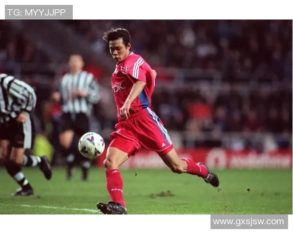 全球著名足球明星的生平成就与职业生涯全景分析 全球著名足球明星的生平成就与职业生涯全景分析