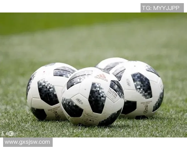 手机看足球推荐哪些实用软件让你不错过每一场精彩赛事