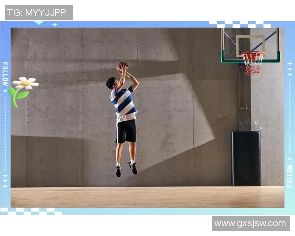 深圳篮球队耐力提升之路:从训练到比赛的全方位探索与实践 深圳篮球队耐力提升之路:从训练到比赛的全方位探索与实践