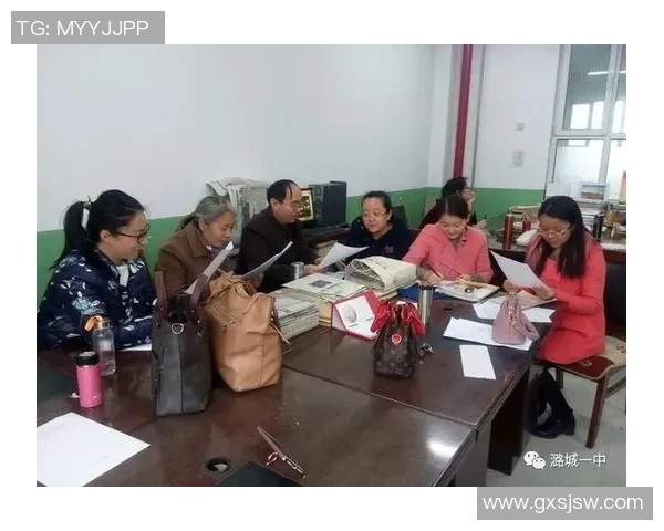 苏州黑豹足球俱乐部:奋勇争先展现青春风采与团队精神 苏州黑豹足球俱乐部:奋勇争先展现青春风采与团队精神